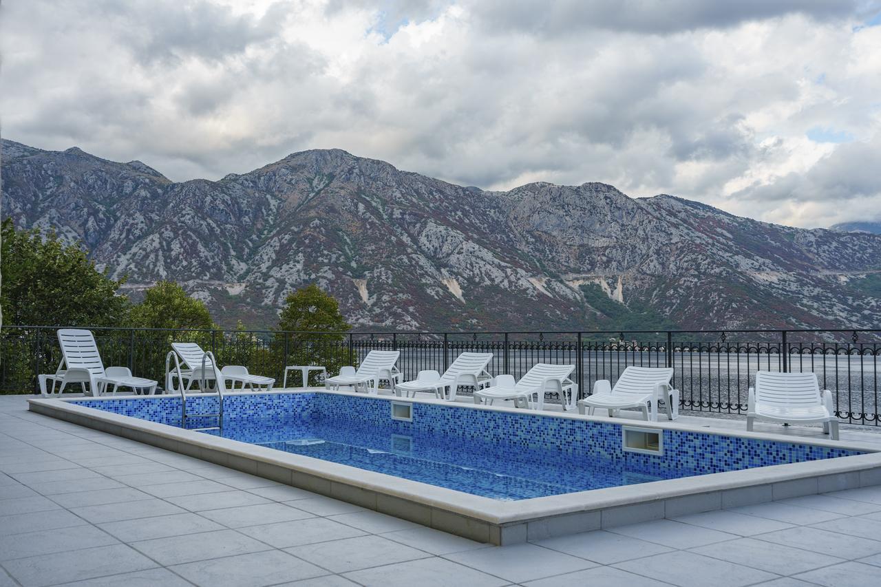 Villa Kosta ドンジ・モリンジ エクステリア 写真