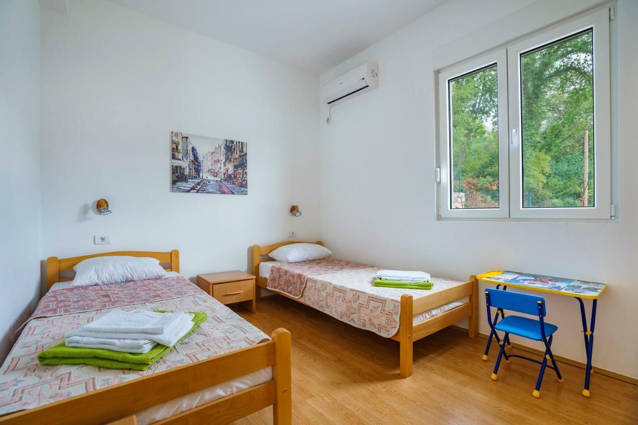 Villa Kosta ドンジ・モリンジ エクステリア 写真